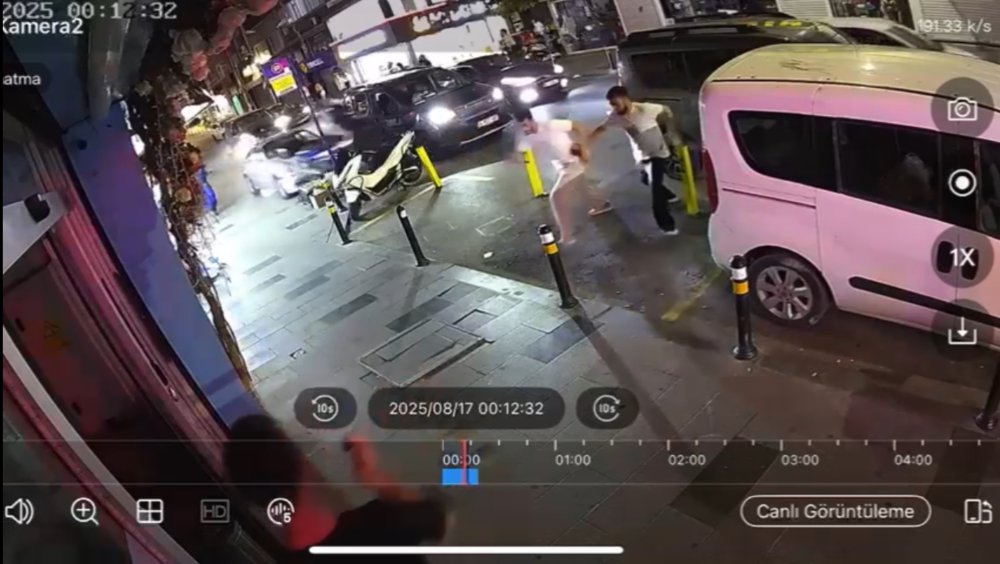 17 yaşındaki sürücü 7 araca çarptı