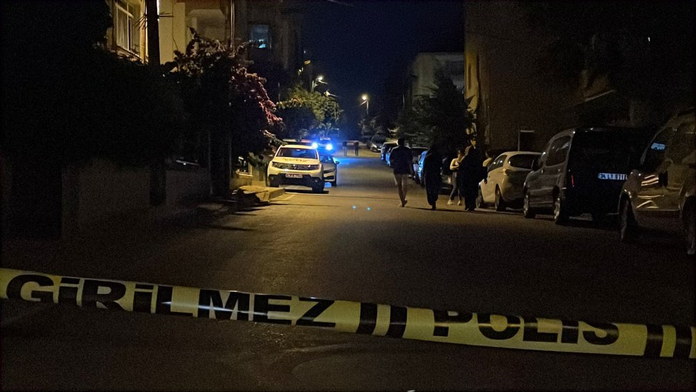 Sokakta satırlı saldırıya uğradı! Hayatını kaybetti