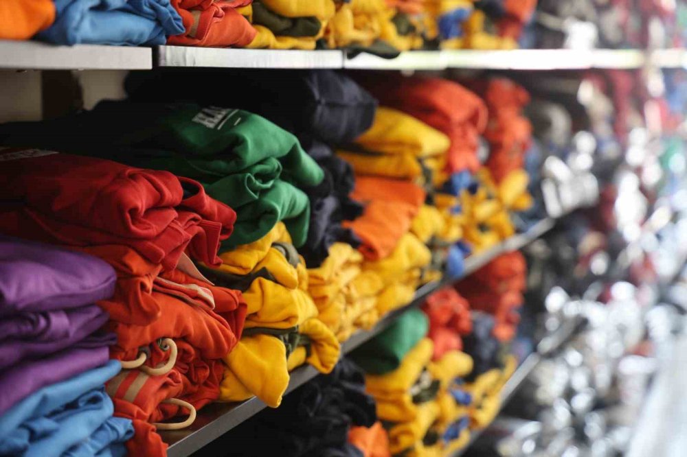 Okul alışverişi için pamuk ve kalite uyarısı... Konya'da ilkokul öğrencisinin giyim masrafı ne kadar?