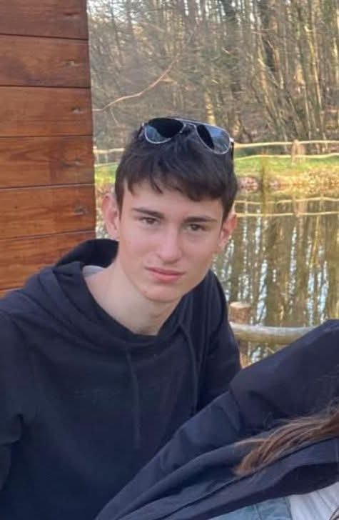 Motosiklet ile elektrikli bisiklet çarpıştı: 1 ölü, 1 yaralı