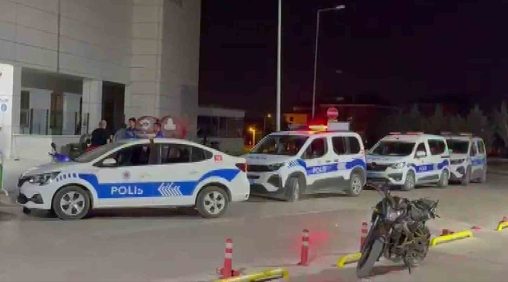 Kayınbiraderine kızdı! Hastane önünde silahla ateş açtı