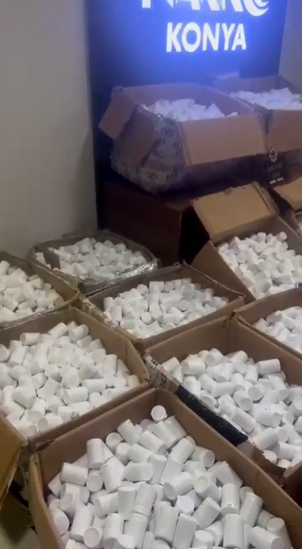 Konya’da zehir tacirlerine operasyon: Binlercesi ele geçirildi