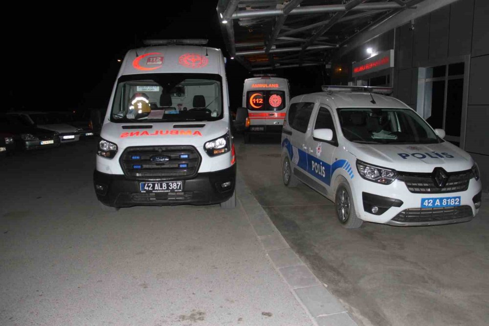 Konya'da halı sahadaki tartışma kanlı bitti!