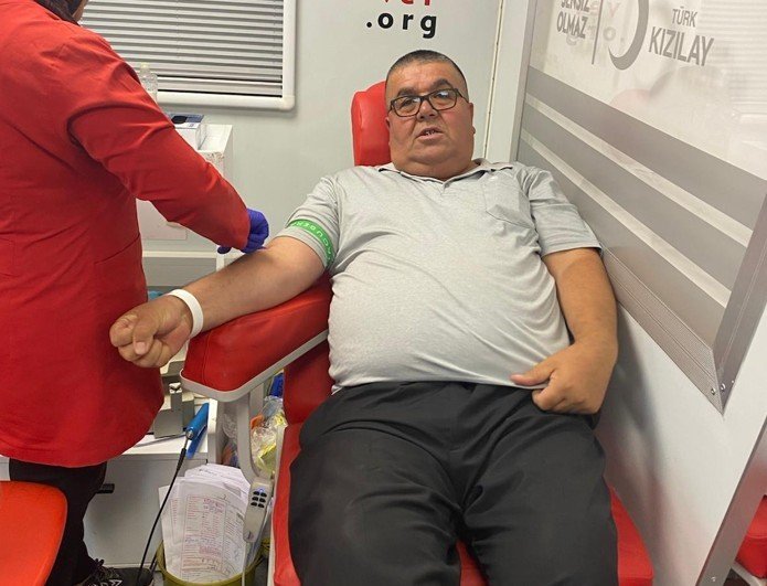 Konya Kızılay'ın kan bağışı etkinliğine yoğun ilgi