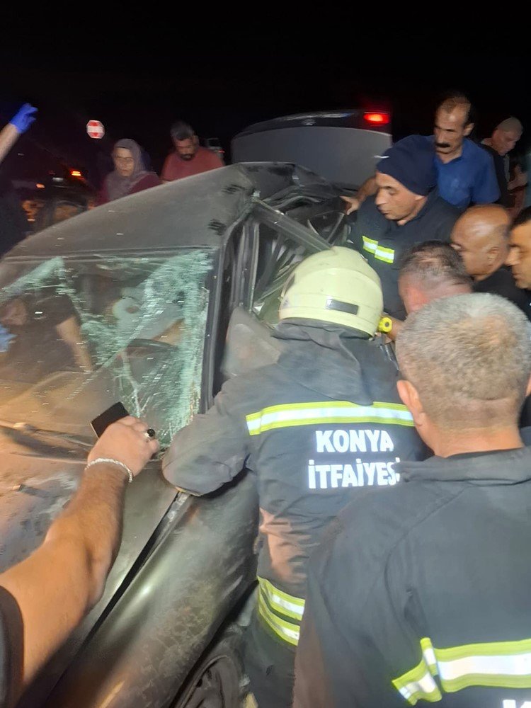 Konya’da otomobiller çarpıştı: 2’si ağır 4 yaralı