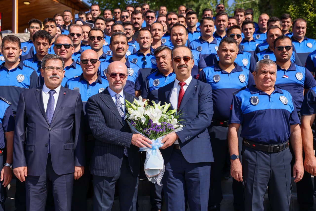 baskan-pekyatirmaci-zabita-teskilatinin-199-yilini-kutladi-2.jpg