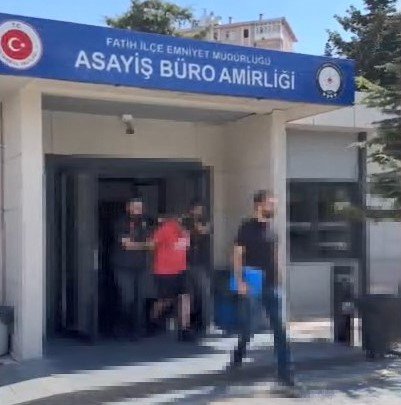 Büfede bıçaklı kavga... Yeni işletmecisi hayatını kaybetti