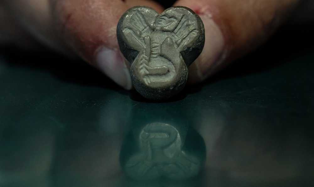 Konya'da bebekleri gömüp yetişkinleri yakmışlar!