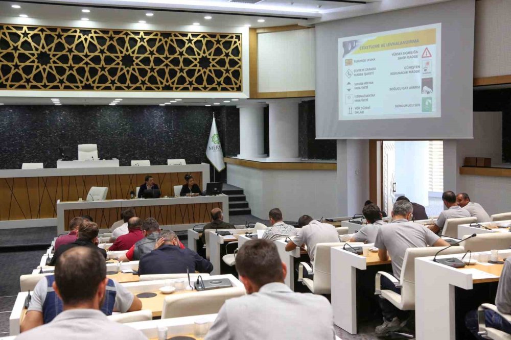 Meram Belediyesinden personele tehlikeli madde eğitimi