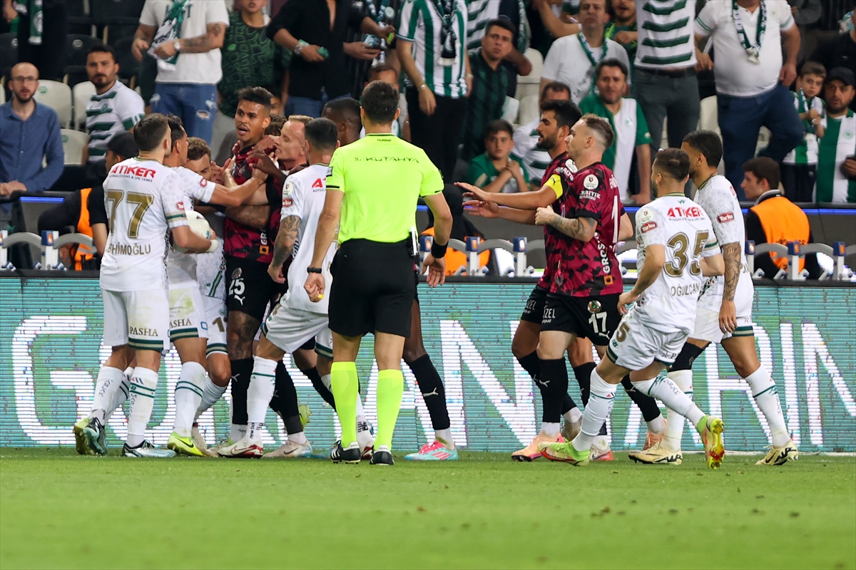 aa-20250525-38080203-38080200-tumosan-konyaspor-corendon-alanyaspor.jpg