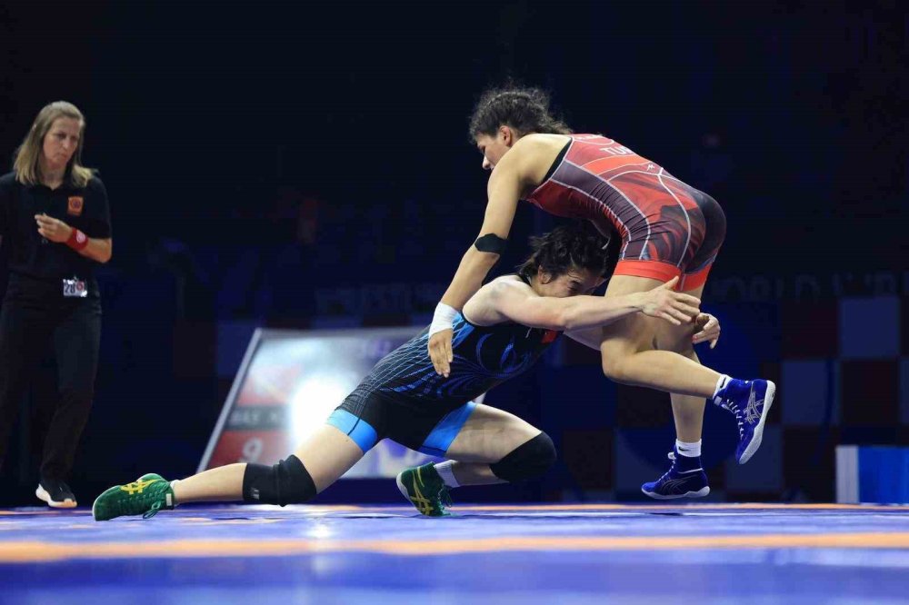 Dünya Güreş Şampiyonası’nda Nesrin Baş finalde