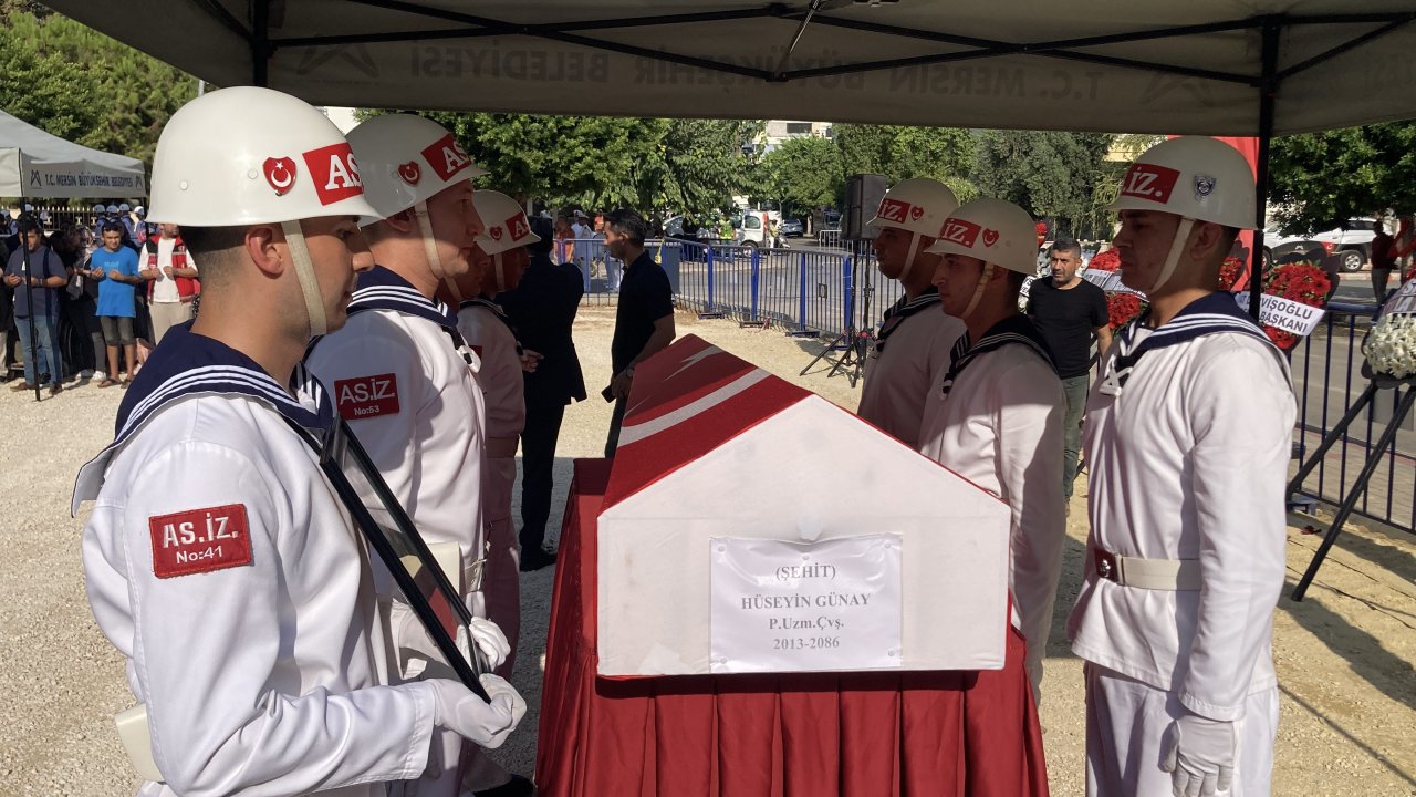 ehit-piyade-uzman-cavus-huseyin-gunayin-cenazesi-mersinde-defnedildi-4.jpg