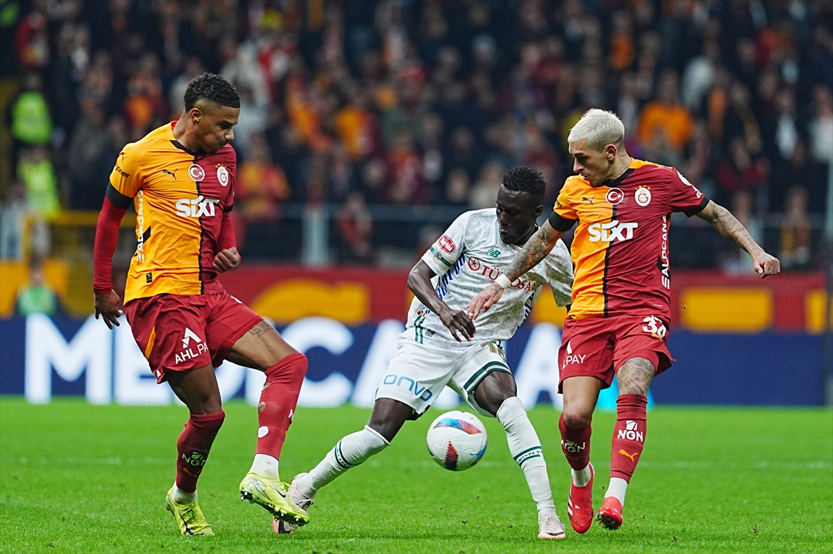 aa-20250125-36862361-36862360-galatasaray-tumosan-konyaspor.jpg