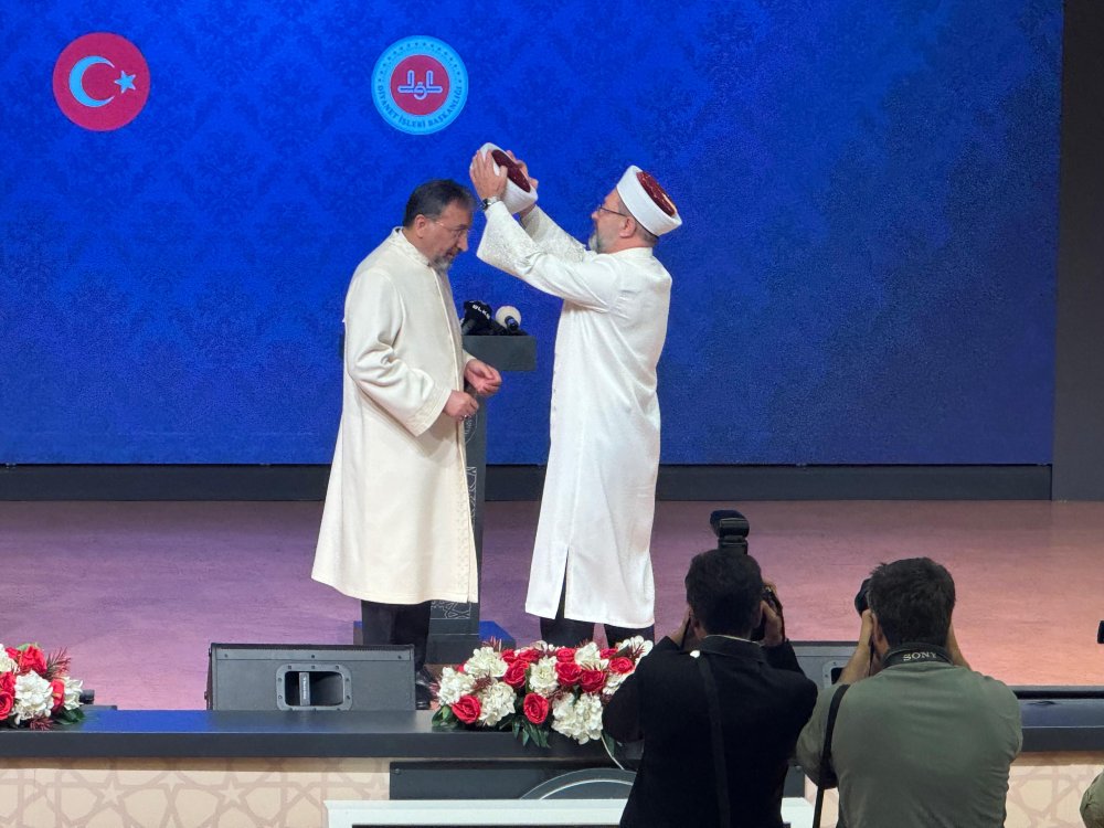 Diyanet İşleri Başkanı Arpaguş, görevi Erbaş'tan devraldı