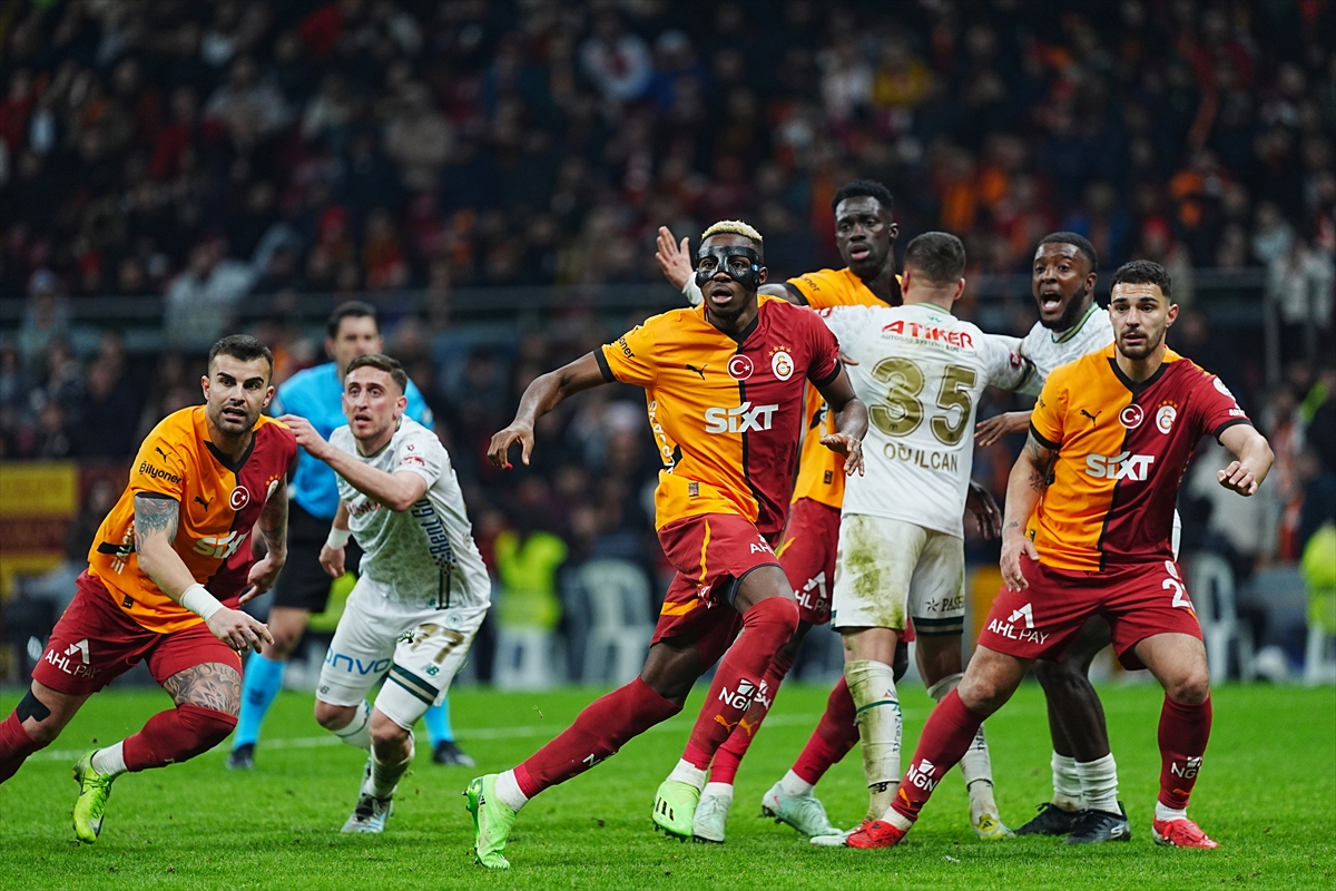 aa-20250125-36861759-36861758-galatasaray-tumosan-konyaspor.jpg