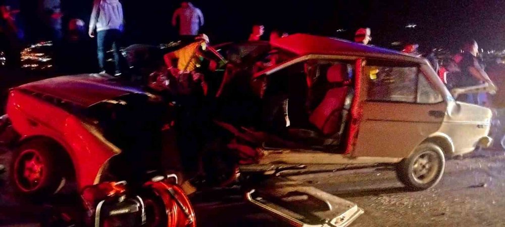 Korkutan kaza: 2’si ağır 4 yaralı