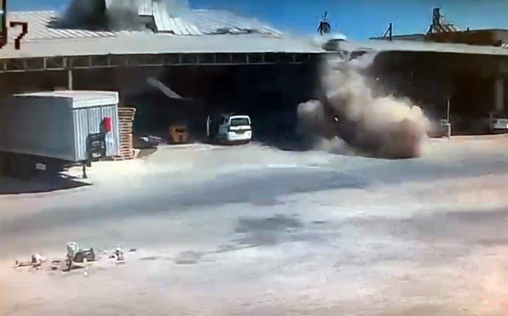 Toptancı halinde patlama: 1 ölü, 3 yaralı