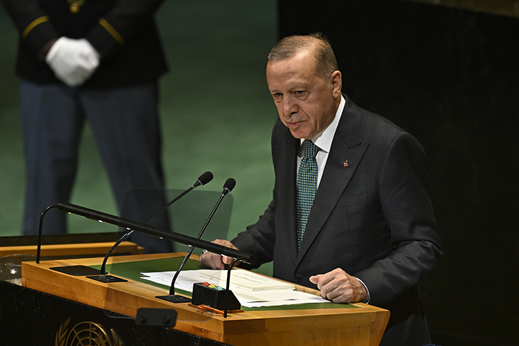 cumhurbaskani-erdogan-birlesmis-milletler-genel-kurul-salonunda-katilimcilara-hitap-etti-4.jpg