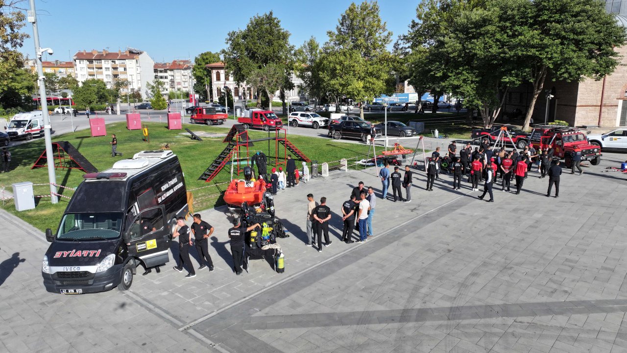 konya-buyuksehirden-itfaiye-haftasinda-farkindalik-etkinligi-3.jpg