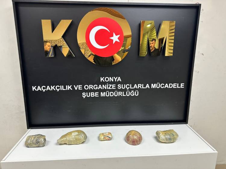 konyada-tarihi-eser-kacakcilarina-operasyon-binlerce-eseri-yurt-disina-kaciracaklardi-1.jpeg