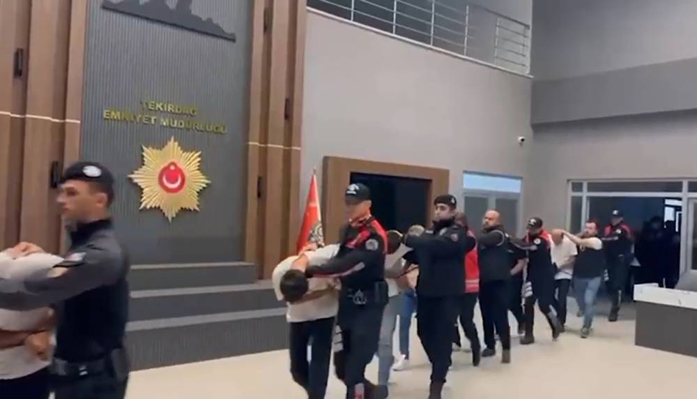 537 kişiyi 984 milyon lira dolandıran şebeke çökertildi