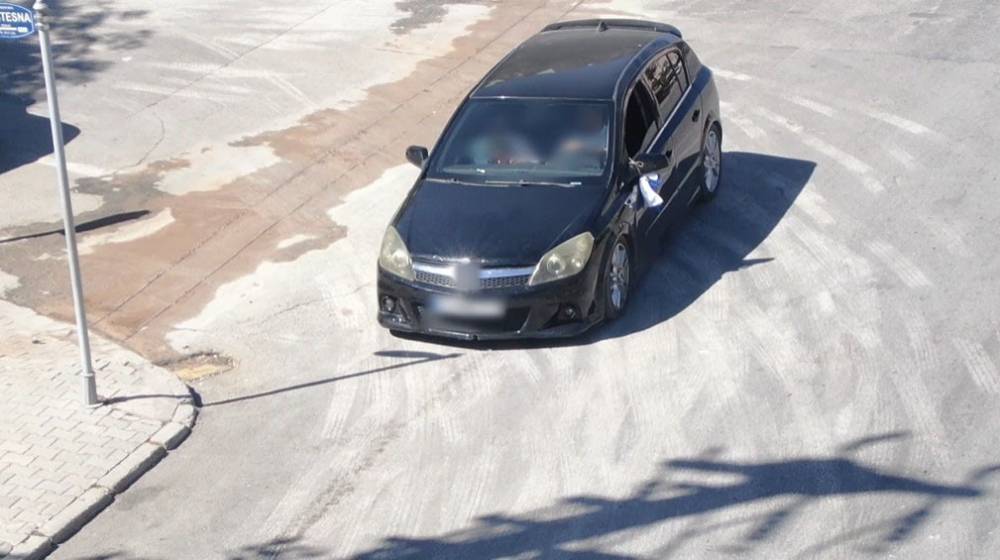 Konya'da ehliyetsiz sürücünün yaptıkları drona yansıdı