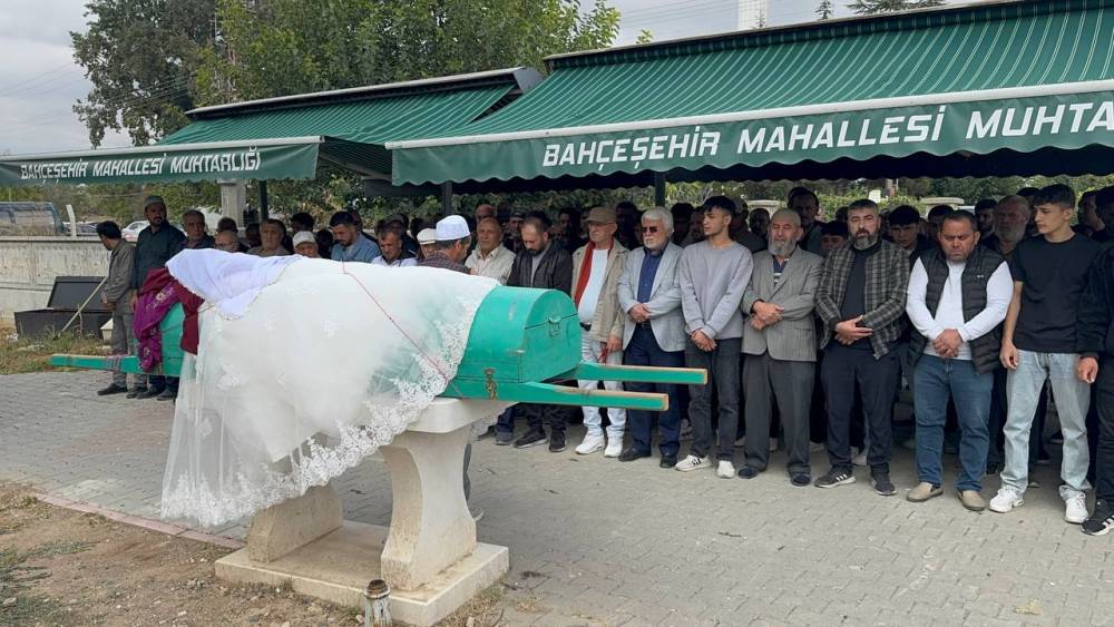 Konya'da kazada ölen genç kızla ilgili yürek yakan ayrıntı... Böyle uğurlandı
