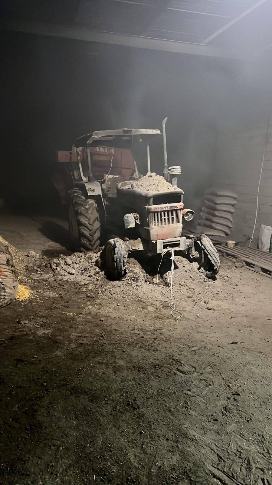 Konya’da traktör alev alev yandı