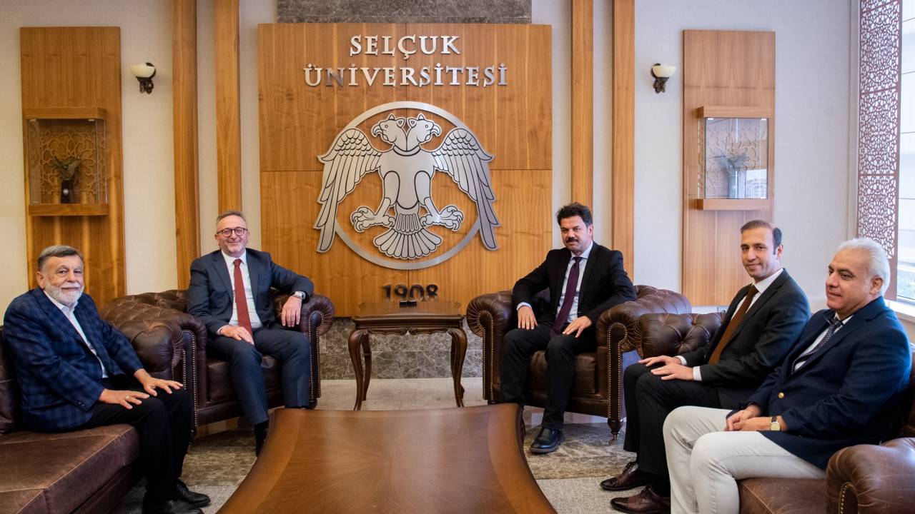 selcuk-universitesi-ve-turkiye-yazma-eserler-kurumu-arasinda-onemli-bir-is-birligine-imza-atildi-2.jpg