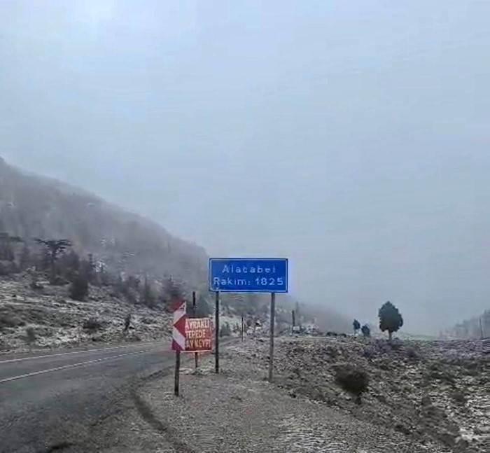 Alacabel’e yılın ilk karı yağdı