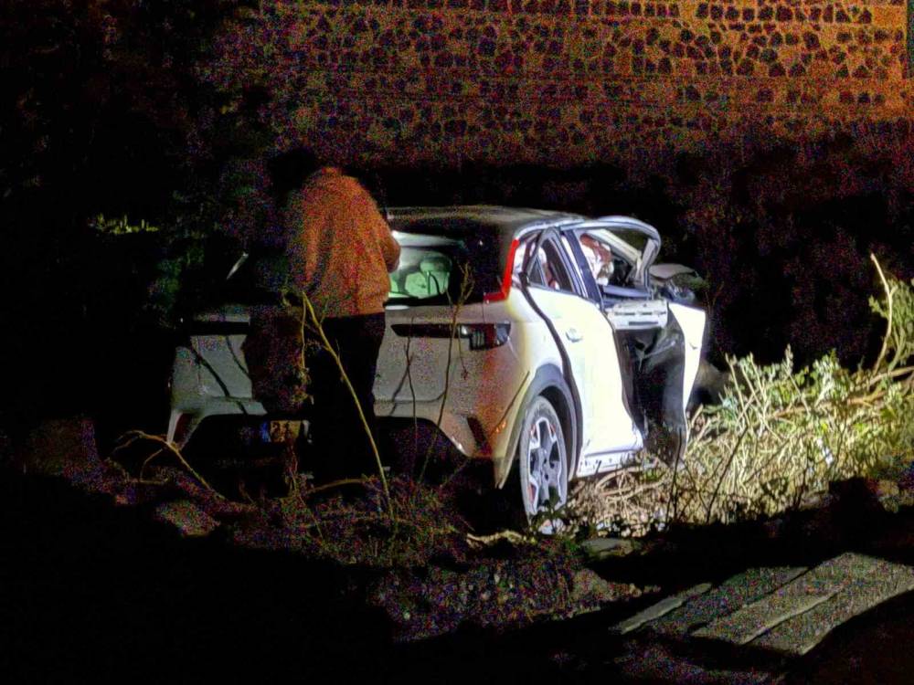 Polisin dur ihtarına uymayan araç faciaya davetiye çıkardı: 7 yaralı