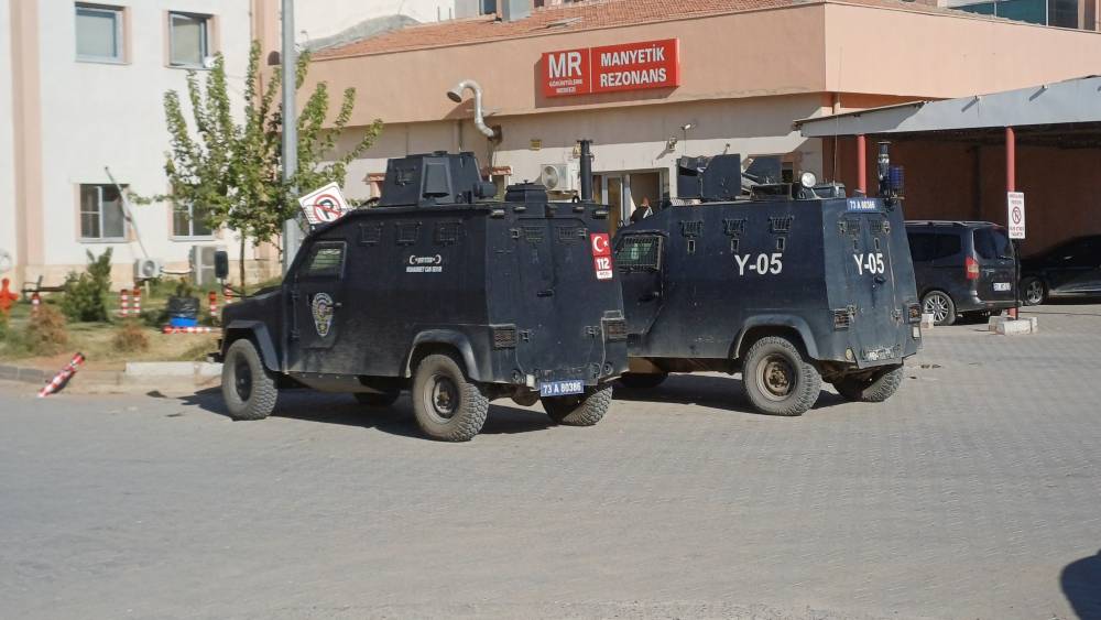 Hamile kadın iş yerinde eşi tarafından bıçaklandı, karnındaki bebeği öldü