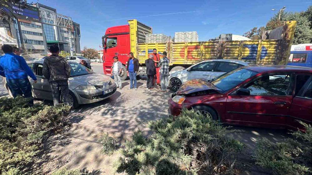 Konya'da ters yolda gidip zincirleme kazaya neden olan sürücünün savunması pes dedirtti