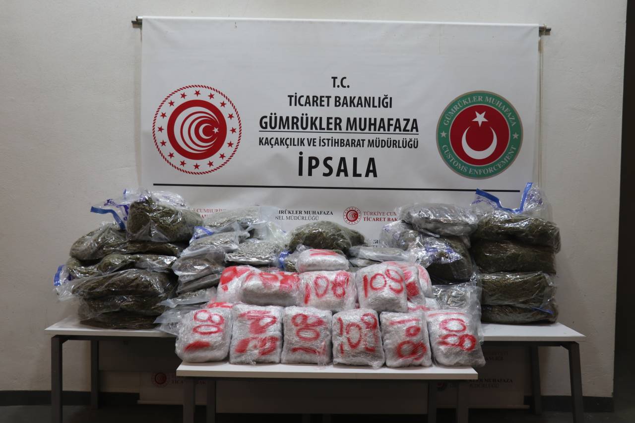 edirne-ve-tekirdagda-809-milyon-liralik-uyusturucu-ele-gecirildi-1.jpg