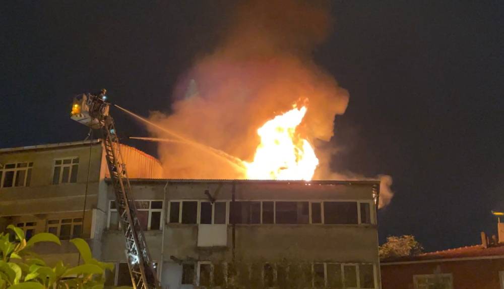 Sevgilisinin iş yerini kundaklamıştı: 'O ben değilim'