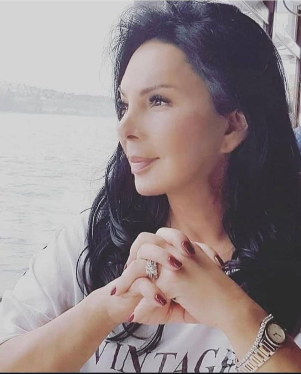 Yeşilçam oyuncusu Neşe Aksoy, hayatını kaybetti