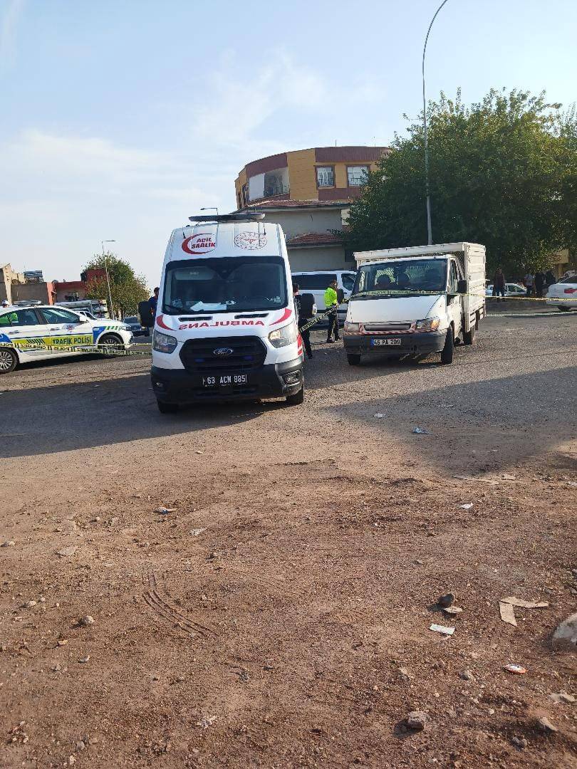 Pikap ile çarpışan motosikletin sürücüsü hayatını kaybetti