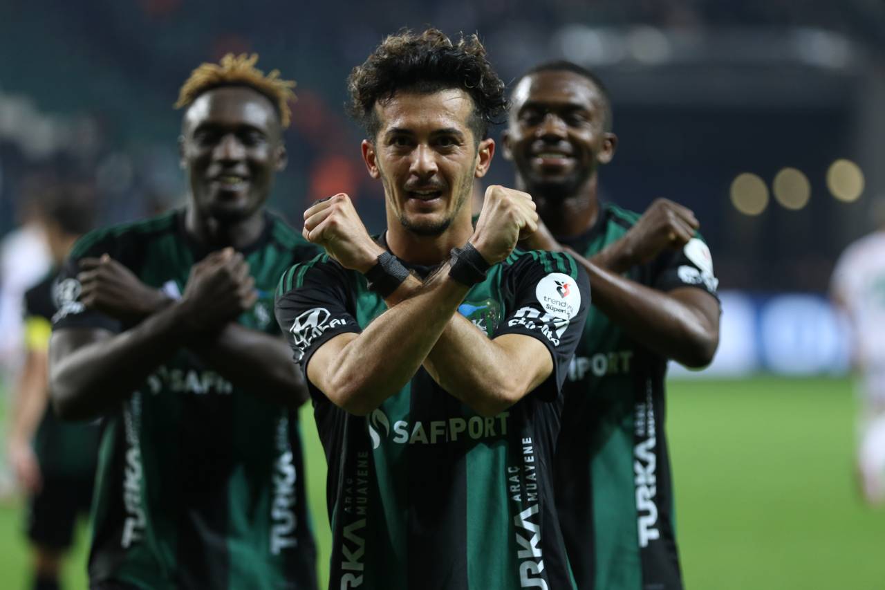 trendyol-super-lig-kocaelispor-2-alanyaspor-0-mac-sonucu.jpg
