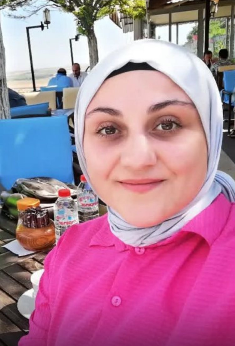 hemsire-sumeyye-solmaz.jpg
