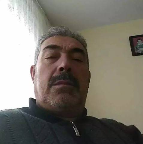 Camide komşusunu bıçaklayarak öldüren sanık: Eşini balkonda gördüm ve ona ‘kocanın leşini topla' dedim