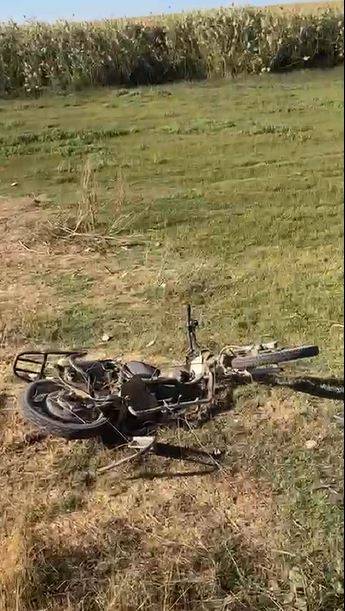 Hafif ticari araç ile motosiklet çarpıştı; 1 ölü, 1 ağır yaralı