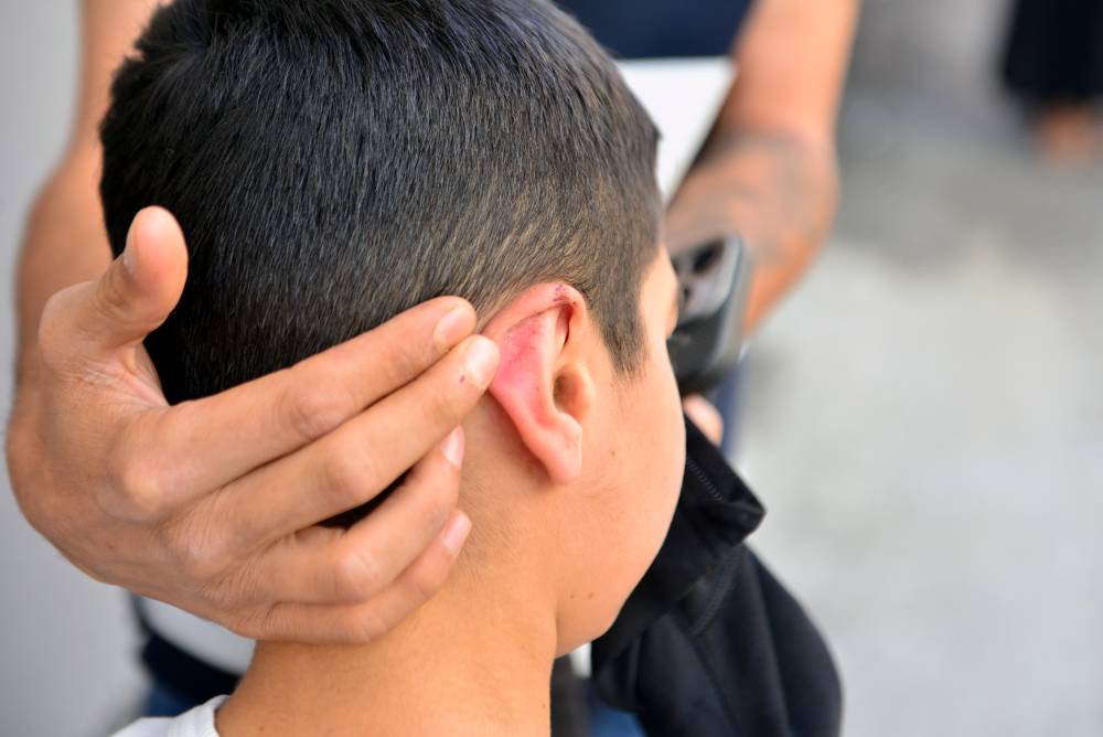 Kovaladığı çocuğu ayak bileğinden tutup yere fırlatan şüpheli tutuklandı