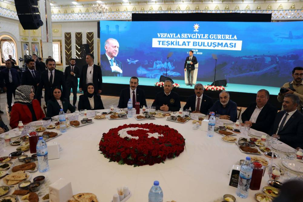 Bakan Yerlikaya, 8 Aralık’tan bugüne geri dönüş yapan Suriyeli sayısını açıkladı