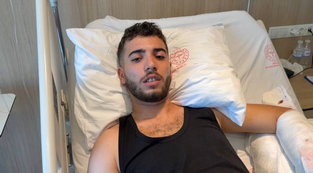 Çalıştığı iş yerinde besledikleri köpeğin saldırısına uğradı