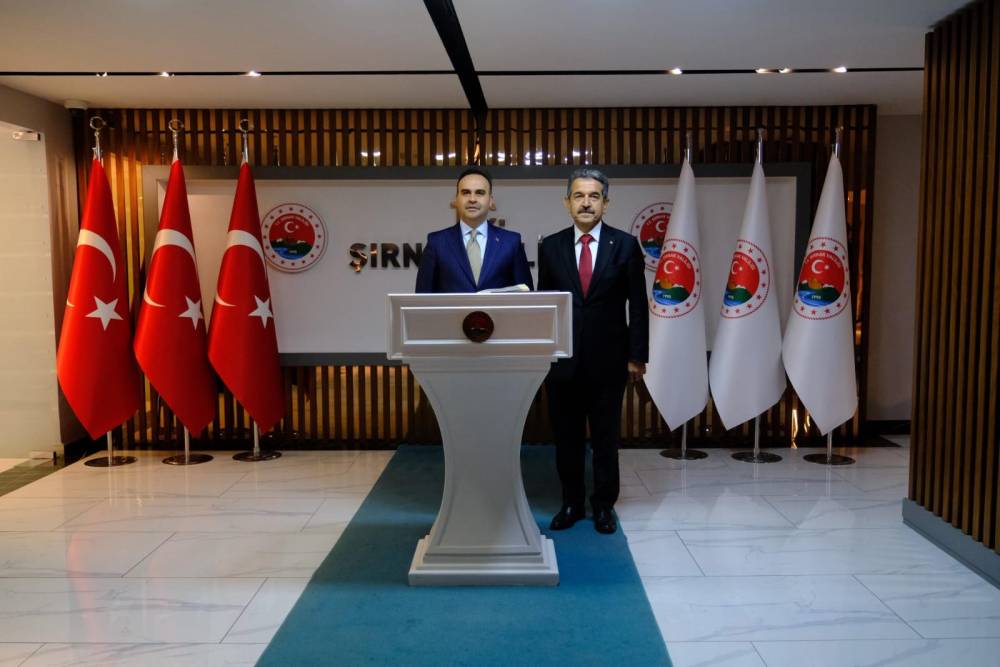 Bakan Kacır: Türkiye, en önemli üretim merkezlerinden biri haline geldi