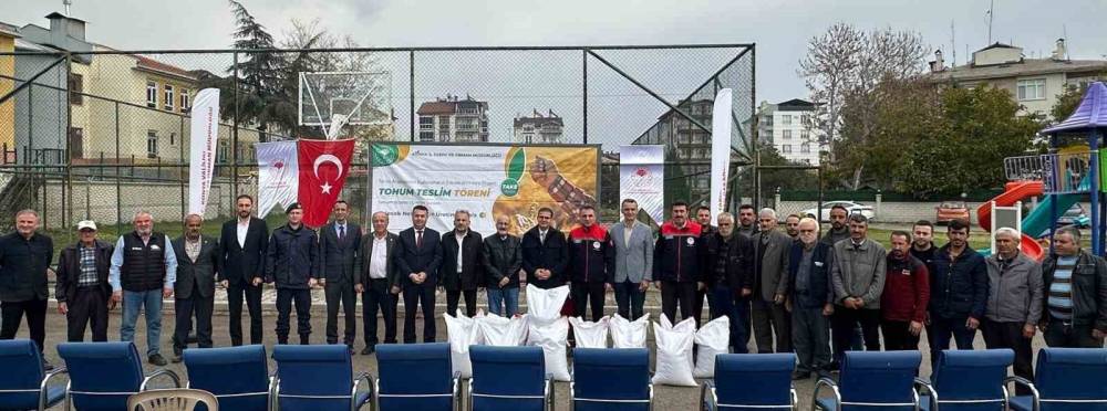 Konya Beyşehir’de üreticilere kırmızı mercimek tohumu desteği