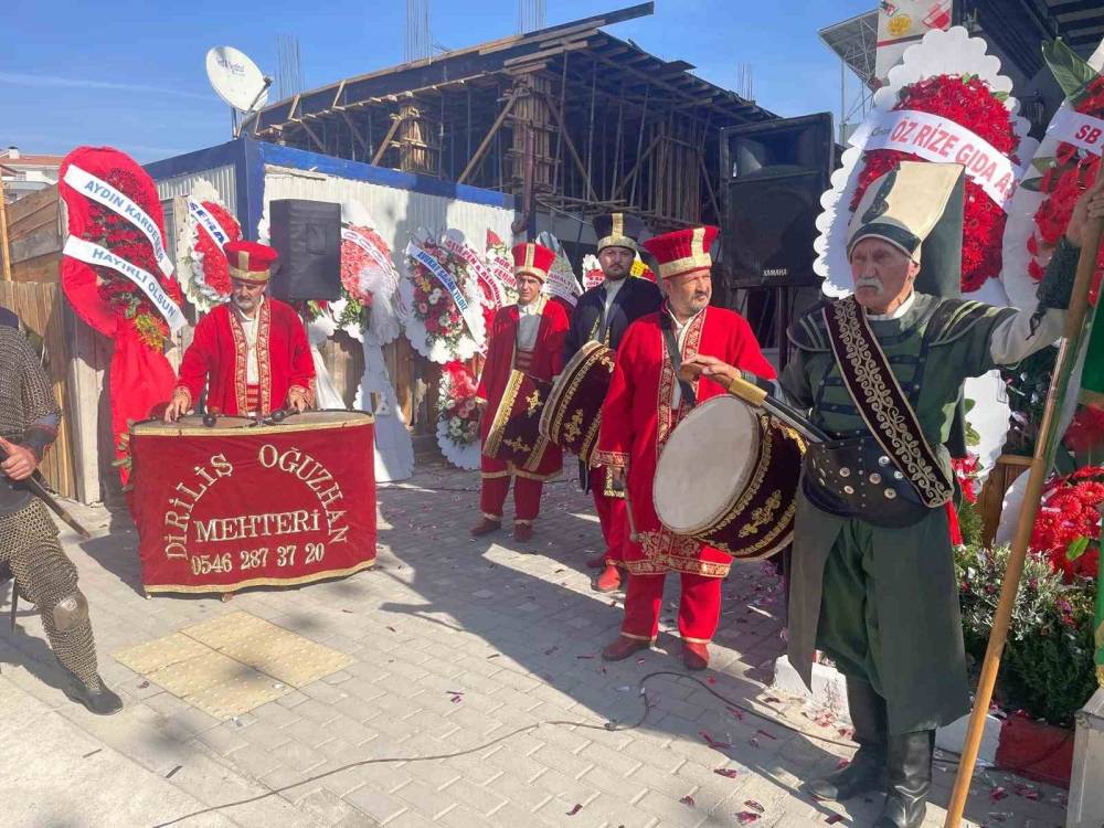1 liraya tavuk döner-ayran!