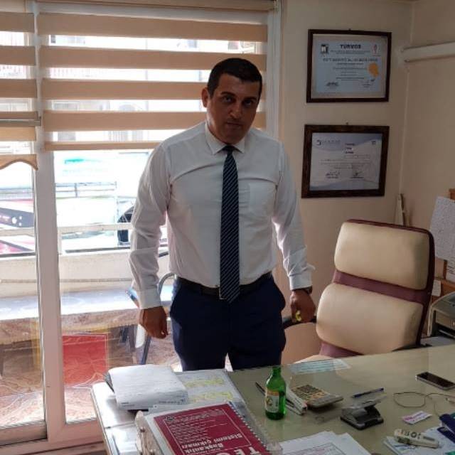 Otomobilin çarptığı bisiklet sürücüsü öldü