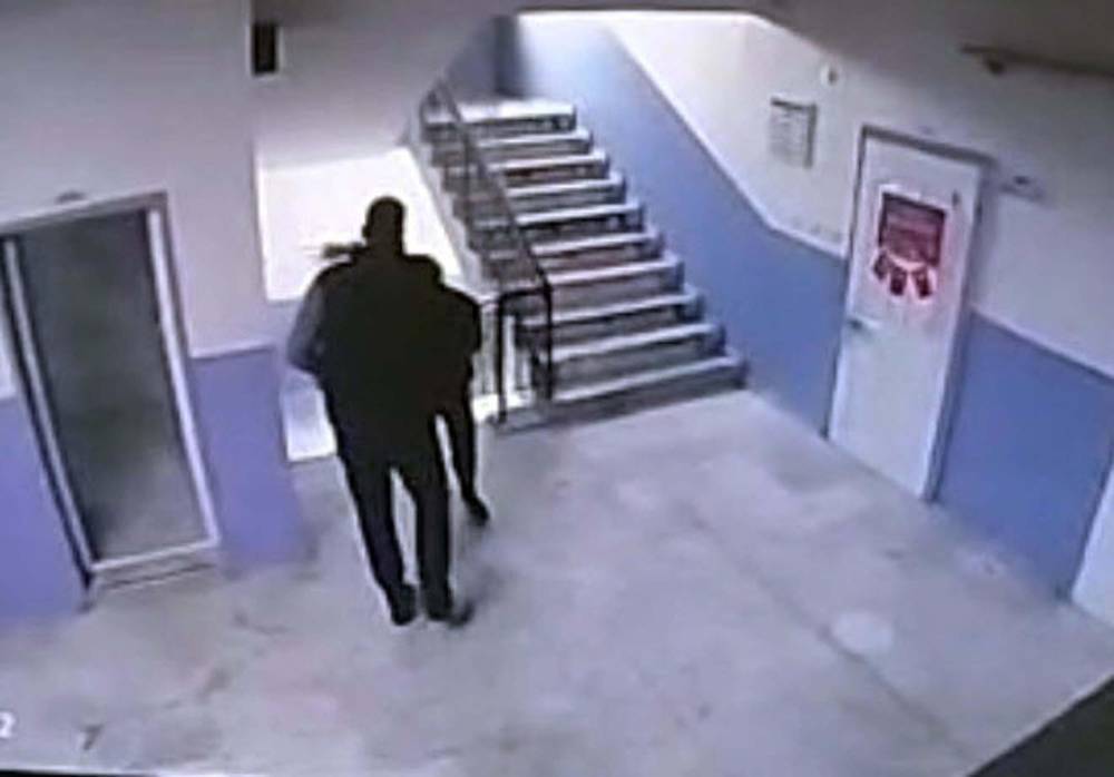 Otizmli öğrenciyi merdivenlerden iten okul müdürü gözaltına alındı