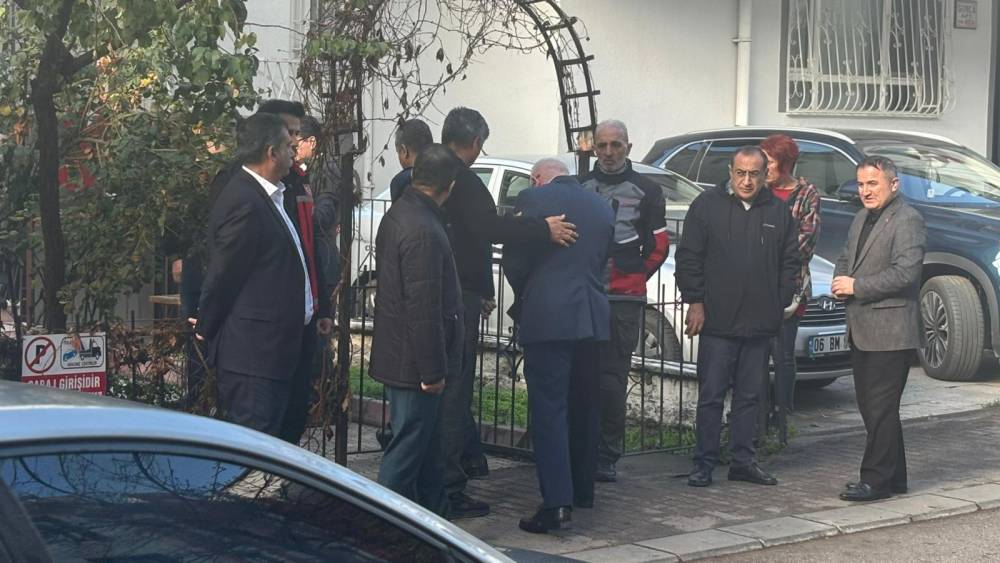 Şehit pilot Cüneyt Kandemir’in baba evinde yas